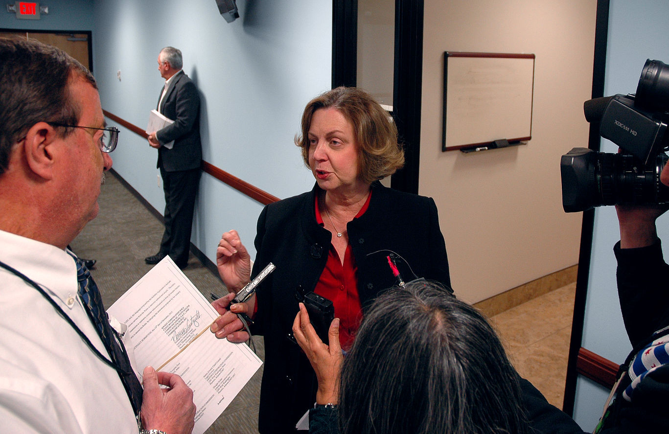 Ruling sought on law in Bitter Smith ouster